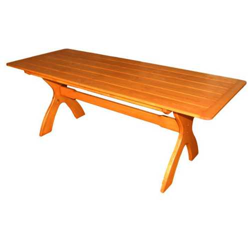      Dřevěný stůl